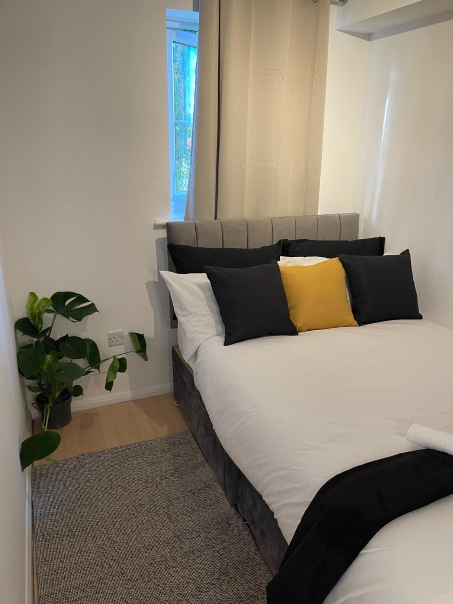 Cosy Flat Behind A Creekbeach In Grays エクステリア 写真