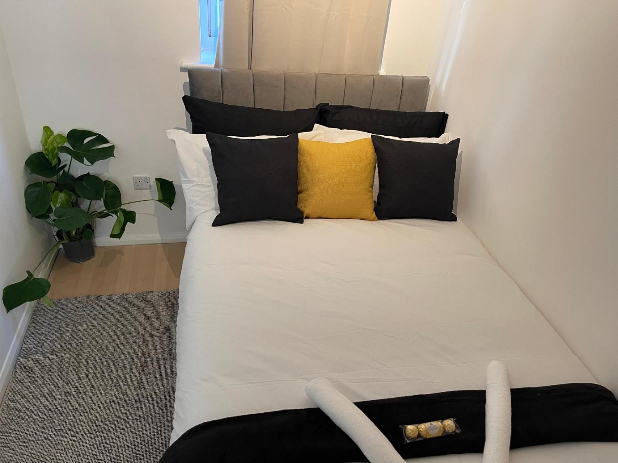 Cosy Flat Behind A Creekbeach In Grays エクステリア 写真